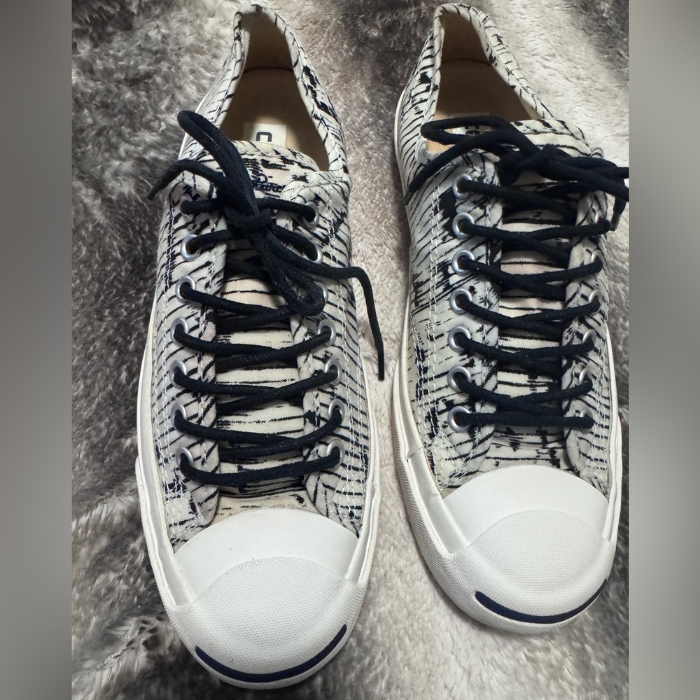 Converse Black and White Patterned Sneakers